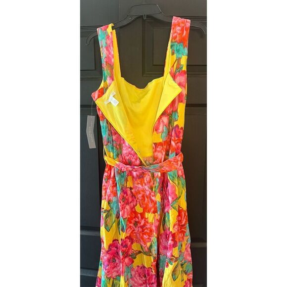 London Times Floral Summer Cute Knee Length, Wedding Guest Dresses for Women - Picture 5 of 8